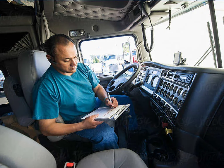 Why FMCSA Compliance Is Your Fleet’s Lifeline in 2025 [Driver’s Guide]